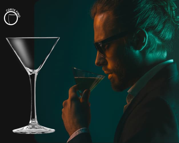 Vicrila, una copa elegante y fina para el cocktail perfecto
